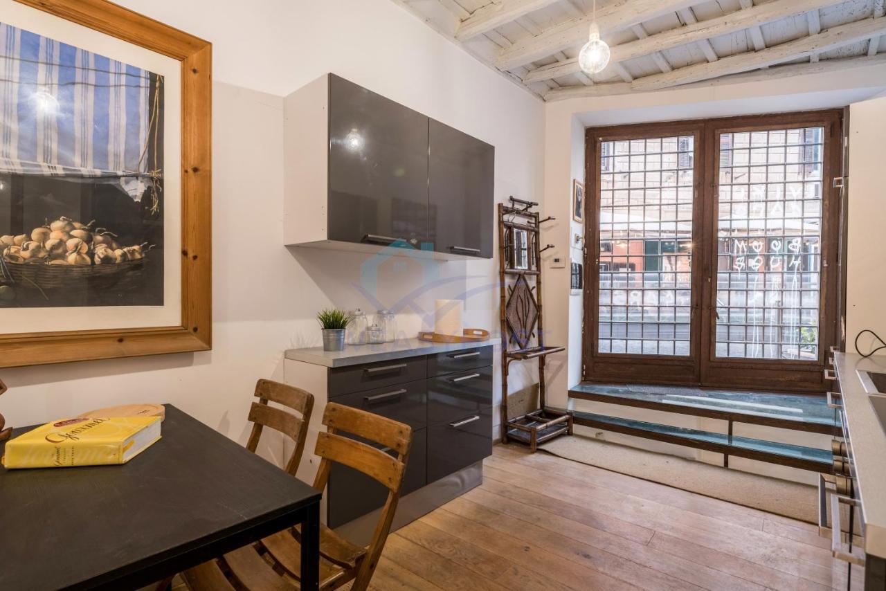 Cozy Entire Apt Close To Piazza Trilussa Rom Exterior foto